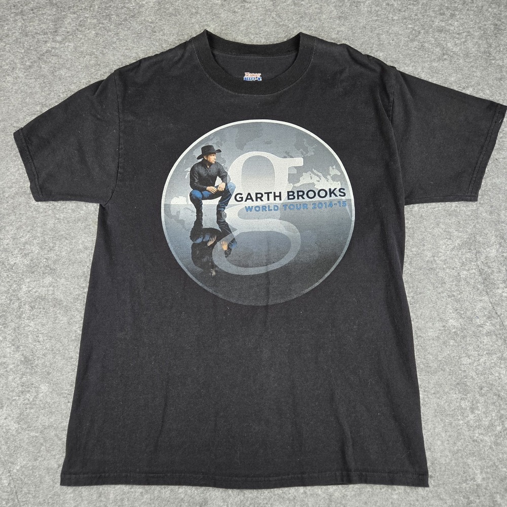 Garth Brooks Tour T-shirt Medium World‎ Tour Concert 2014-2015 Country Music Tee